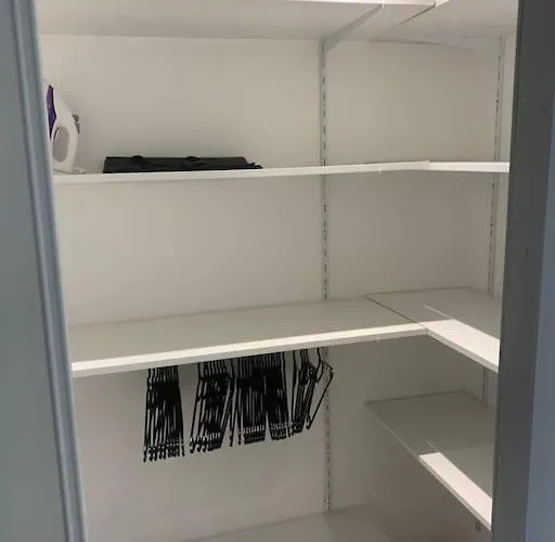 F4 Pour 6 Personnes *